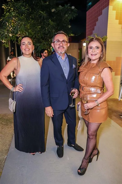 Camila Tajra, Roger Monte e Adélia Albuquerque
