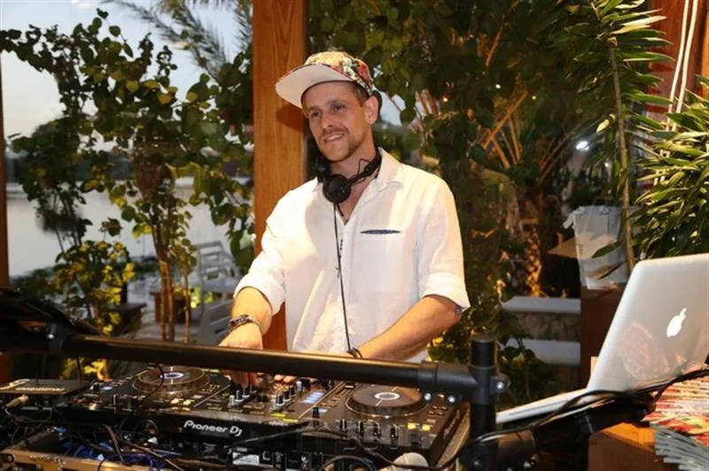 Dj Thiago Camargo