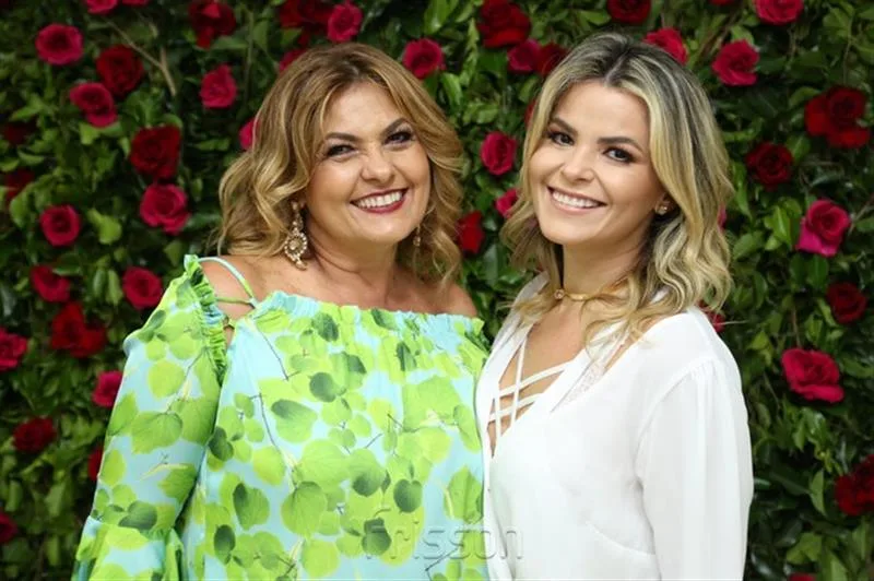 Eveline e Lilianne Veloso