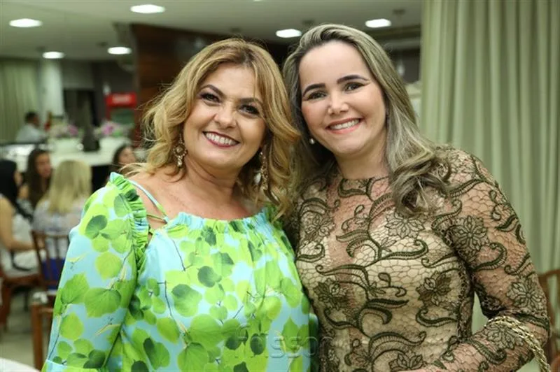 Eveline Veloso e Lorena Cortez