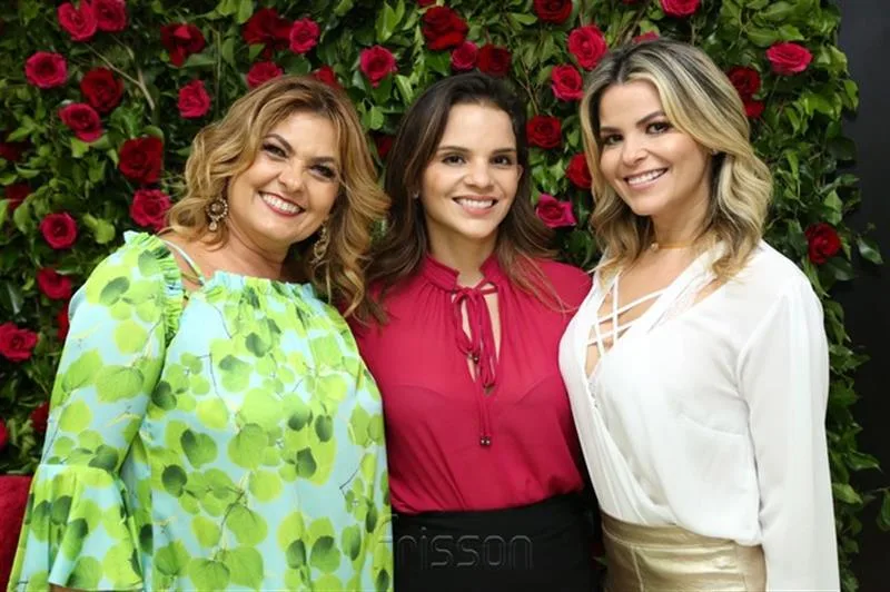 Eveline Veloso, Viviane Martins e Liliane Veloso