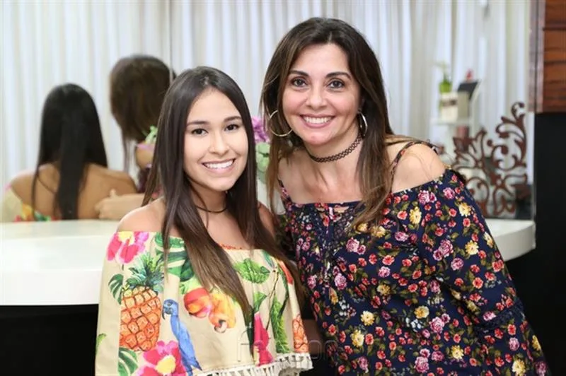 Iara e Maria do Carmo Justa