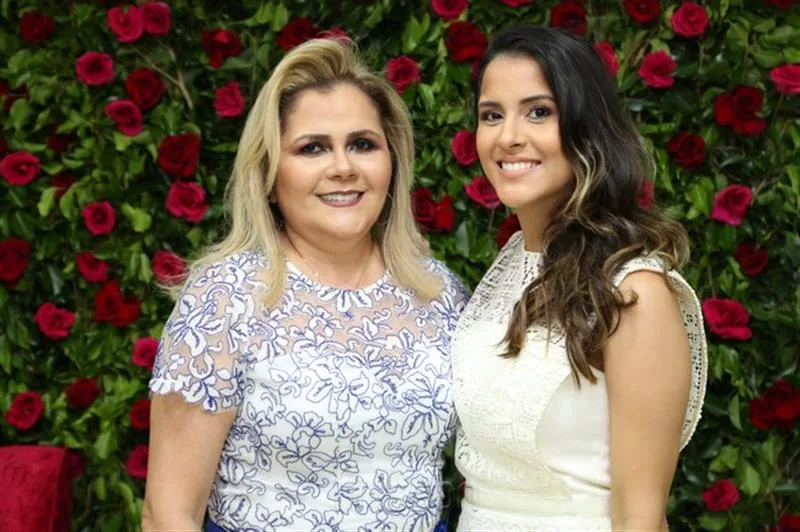 Jaqueline e Luana Guanabara