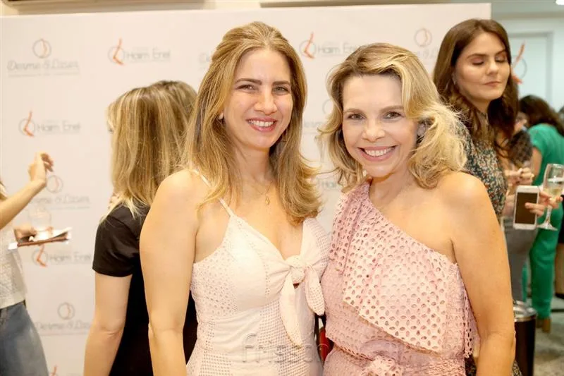 Carmilse Marinho e Lilian Porto