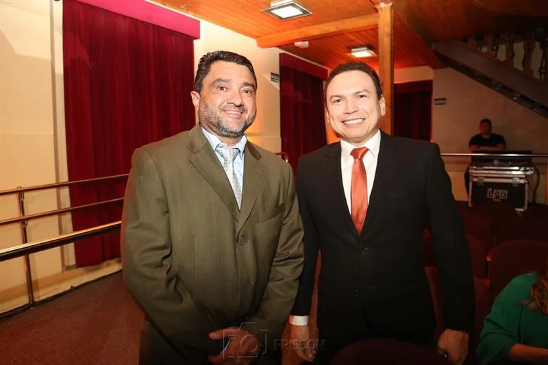 Disraeli Brasil e Disraeli Moura