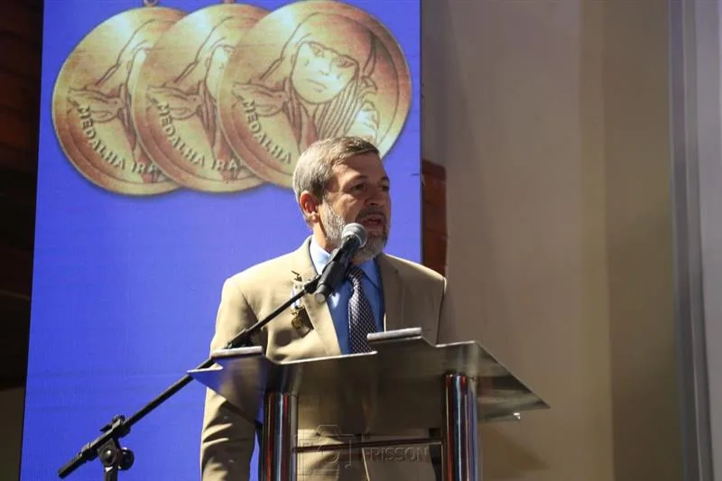 Elcio Batista