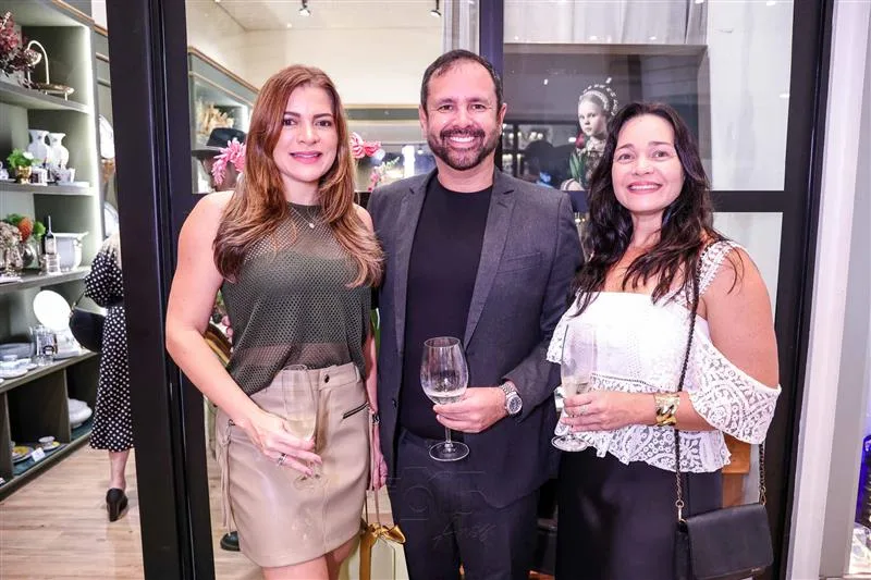 Kamila Monteiro, Otoni Oliveira e Karine Rodrigues