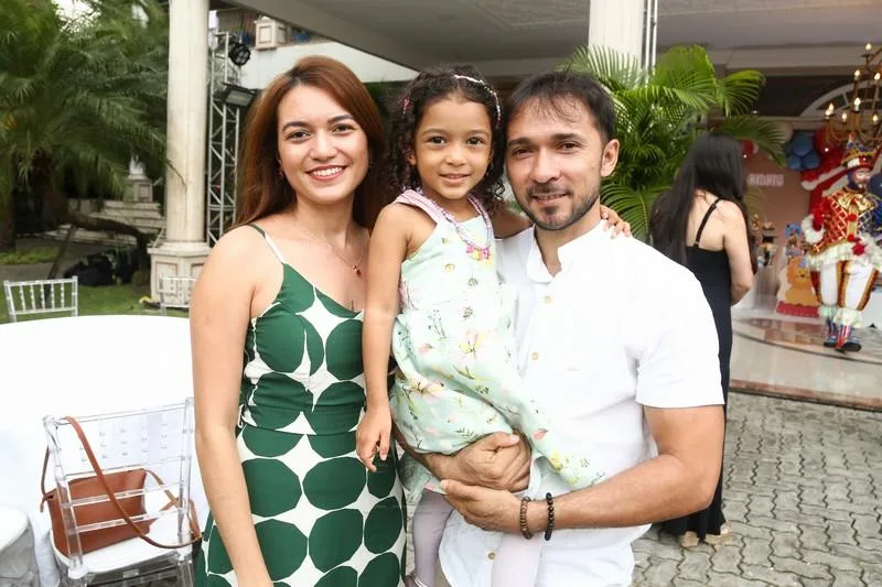 Andrezza Feitosa, Maria Titê e Max Castro