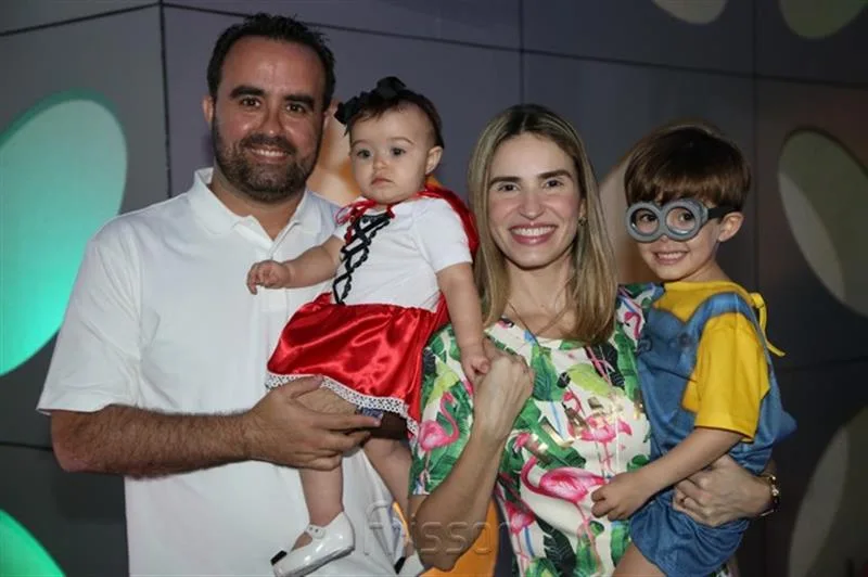 Bruno Rabelo, Gabriel, Renata e Giulia Viana