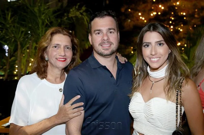 Izabel Romcy, Leonardo Aguiar e Tayra Romcy
