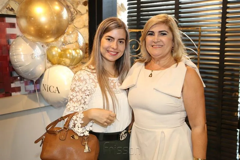 Ana Bel Araruna e Eliane Feitosa