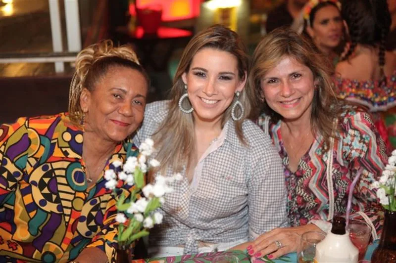Ana Luzia, Ticiana Maciel, Maria Helena Studart