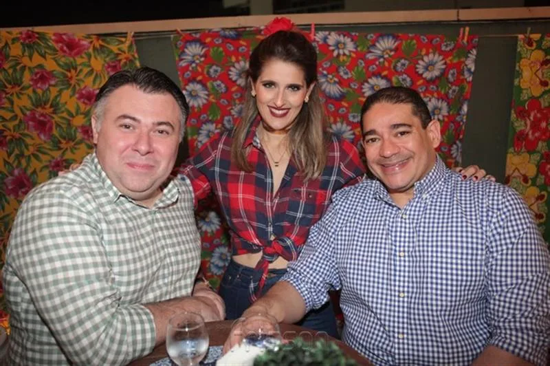 Andre Monte, Rebeca Bastos e Alexandre Pita