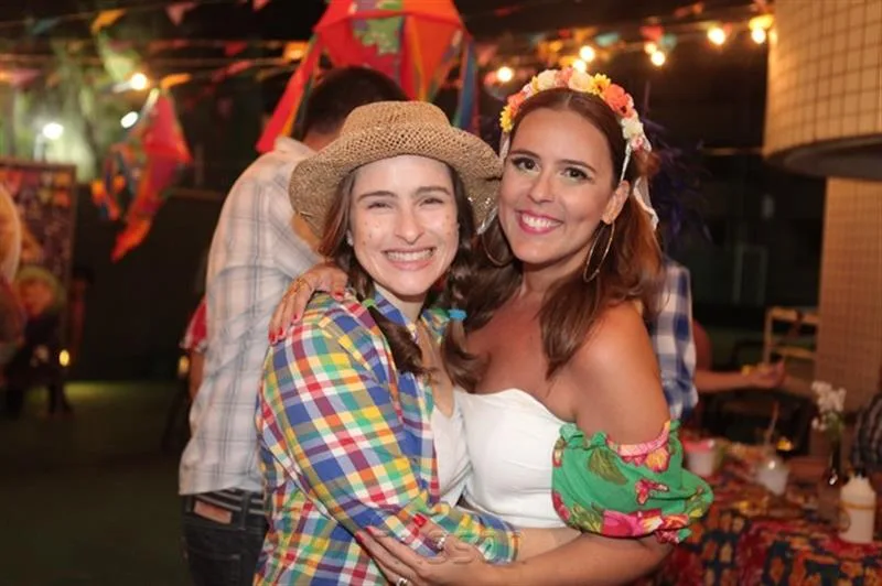 Bia e Raquel Fiúza