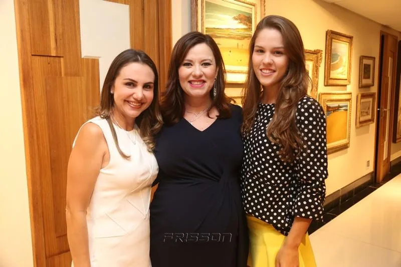 Adriana Queiroz, Aline Barroso e Daniela Eloy
