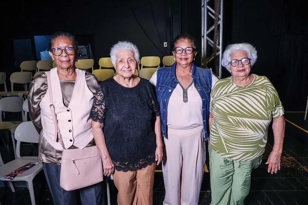 Cleonice Avelar, Zuleide Ferreira, Clea Avelar e Vilma Vieira