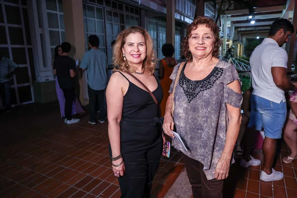 Cristiane Rabelo e Jaqueline Barroso