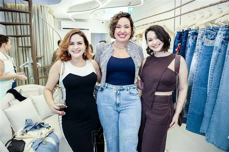 Lisandra Lima, Munique Carvalho e Aline Fav