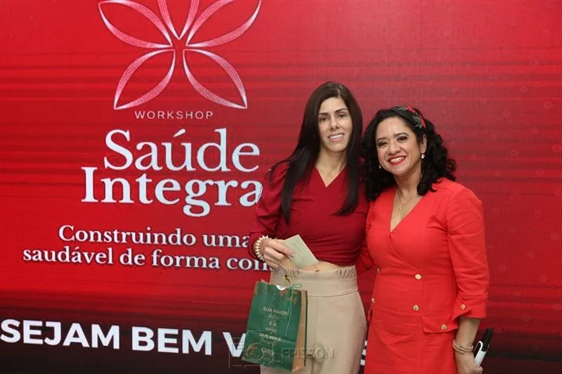 Bruna Carvalho e Lucianna Auxi