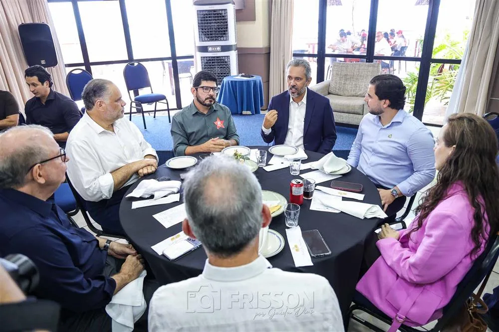 Almoço político AJE com Elmano de Freitas