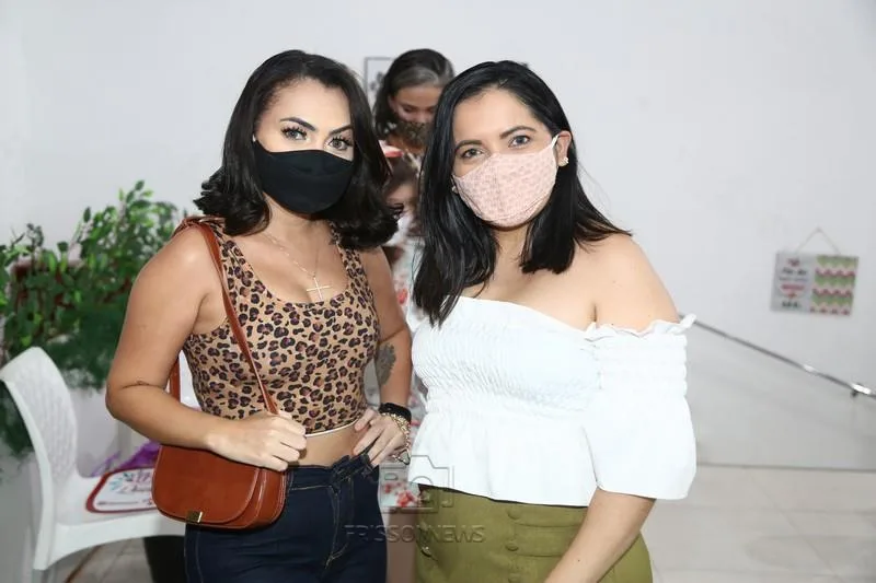 Emylle e Renata Costa