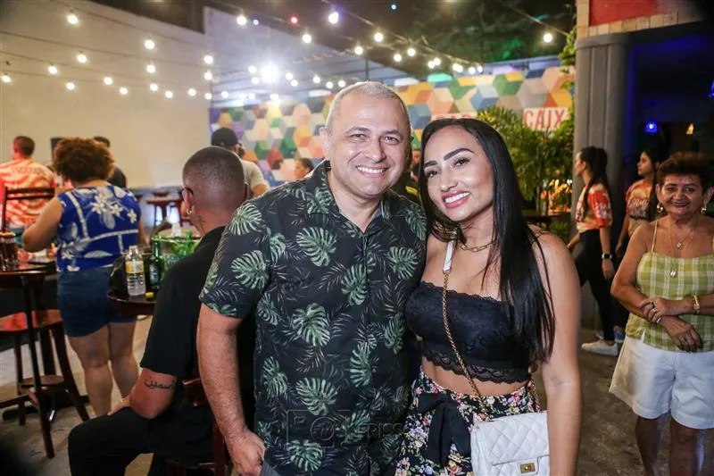 Wilker Pereira e Amanda Amorim