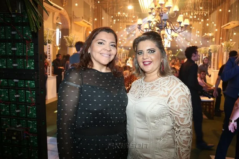 Adriana Rita e Maythê Oliveira