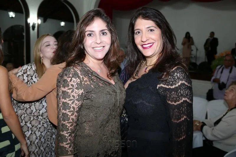 Cristiane Faria e Elisa Olveira