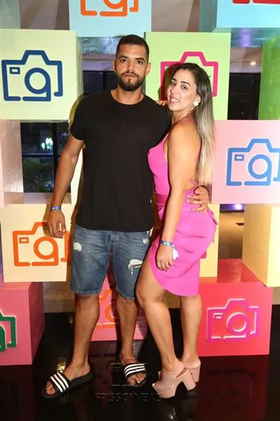 Allan Borges e Rayane Barreto