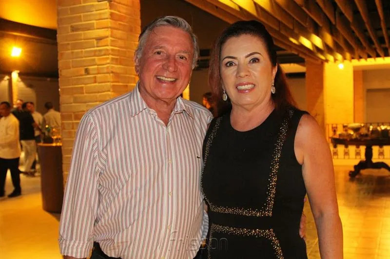 Adalberto Barreira e Heverly Maia