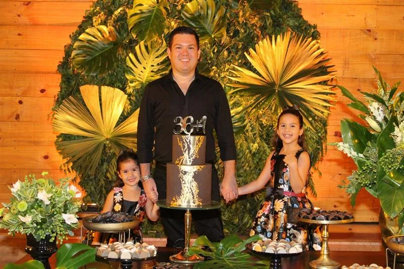 Antonela, Thiago e Valentina Maia