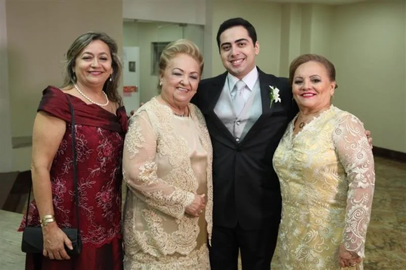 Alda, Selma, Helmano Moreira e Larissa