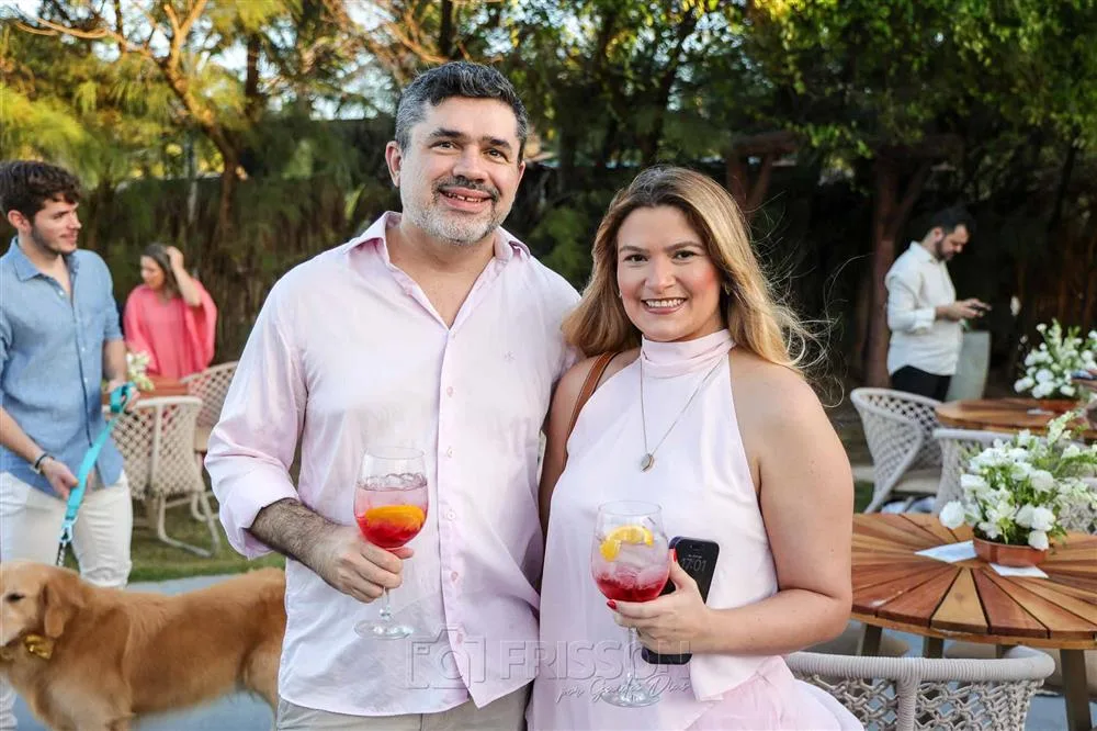 Aquilino e Michelly Petrola
