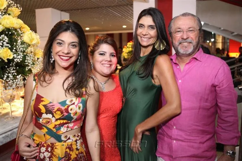 Beatriz Albuquerque, Gisela Vieira, Rebecca e Cândido Albuquerque