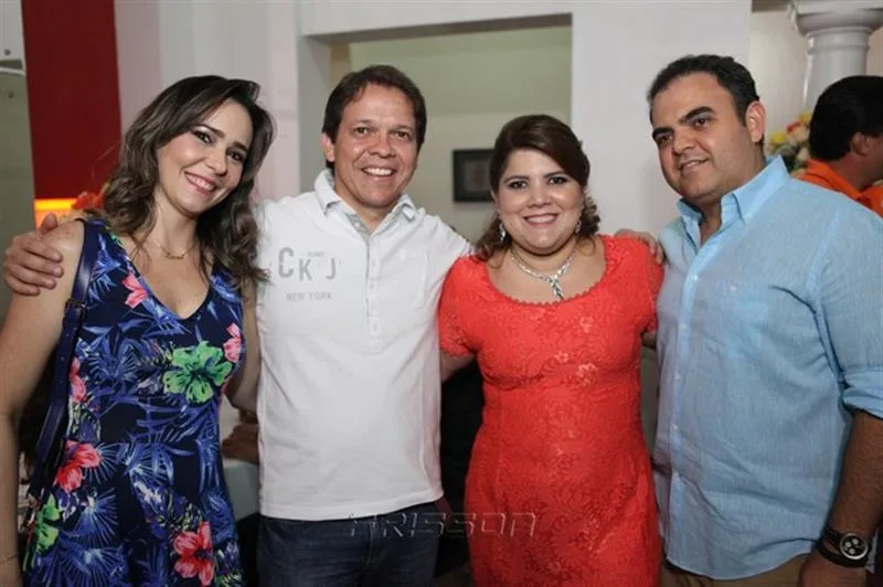 Carol, Fabio Almeida, Gisela e Herbert Vieira
