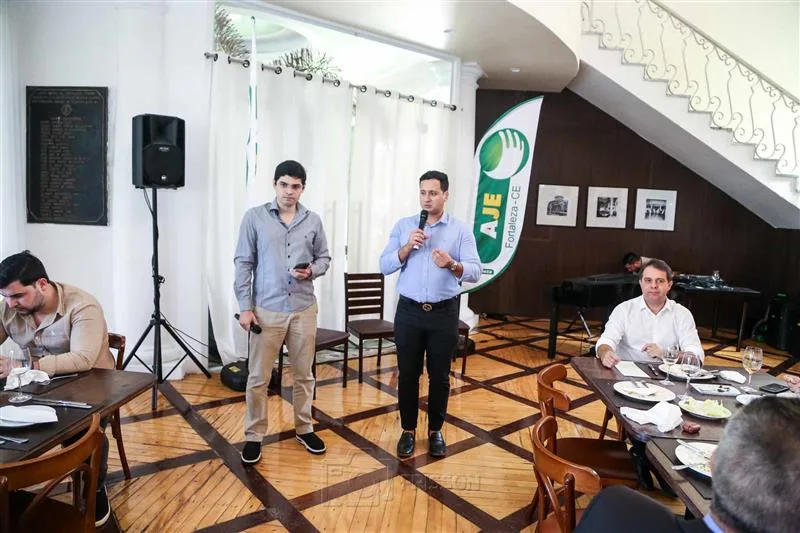 Almoço AJE com Evandro Leitão
