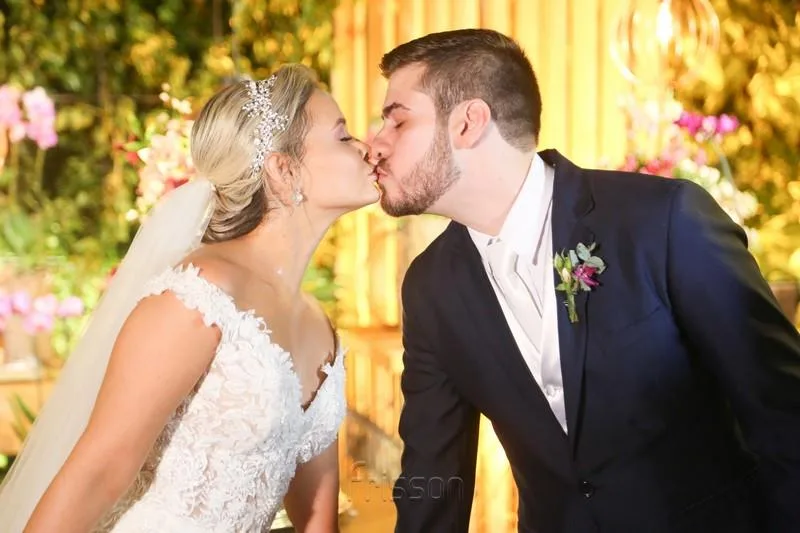 Beijo dos Noivos
