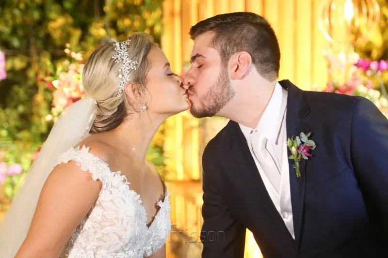 Beijo dos Noivos