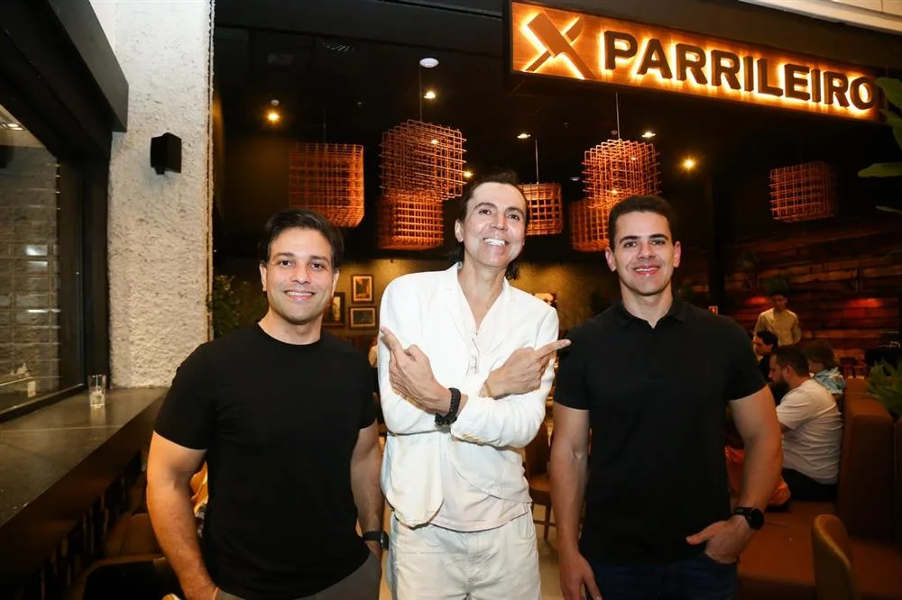Gustavo Freitas, Roberto Dávila e Lucas Nogueira