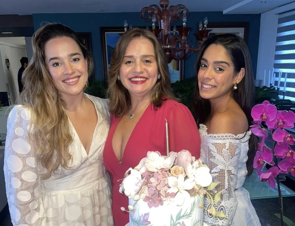 Ana Paula, Lia Freire e Ana Carolina