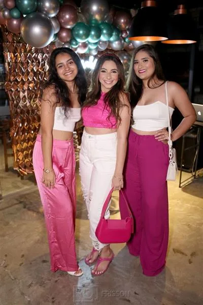 Aleecy Manzar, Isabelle Campelo e Mariana Rabelo