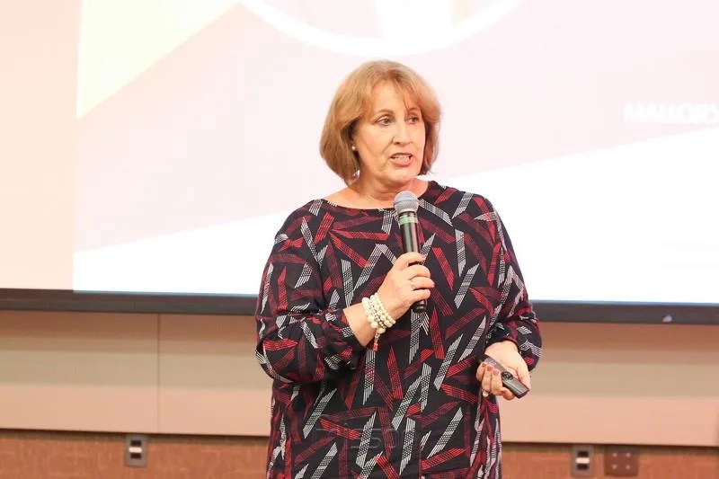 Annette de Castro