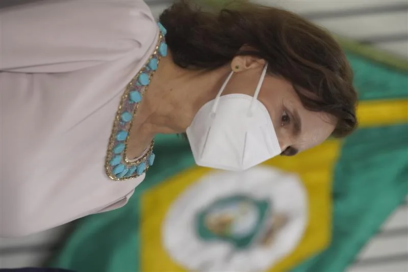 Governadora Izolda Cela