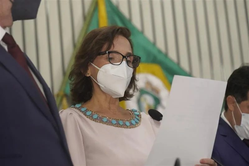 Posse Izolda Cela na Assembleia Legislativa