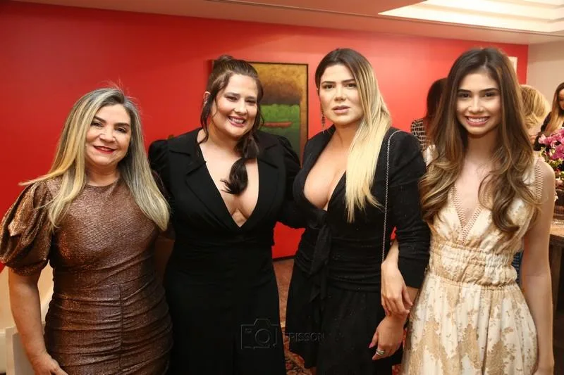 Aniversário de Montiele Arruda