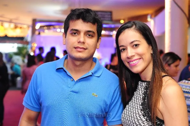 Adailton Gomes e Vanessa Gadelha