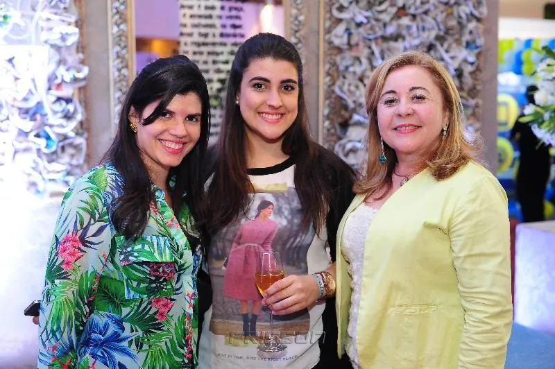 Claudia e Beatriz Portela e Marcia Castro