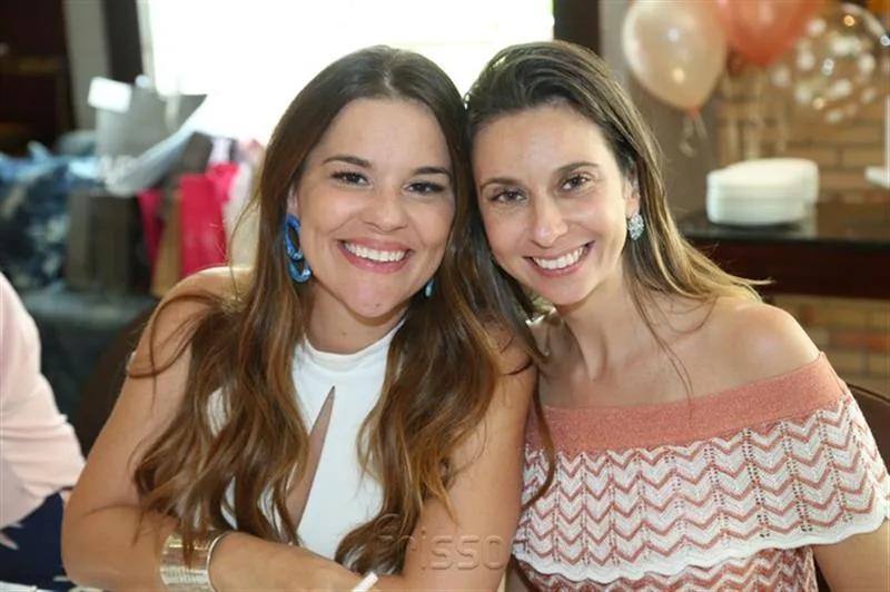 Ana Paula Domeni e Thays Angeloni