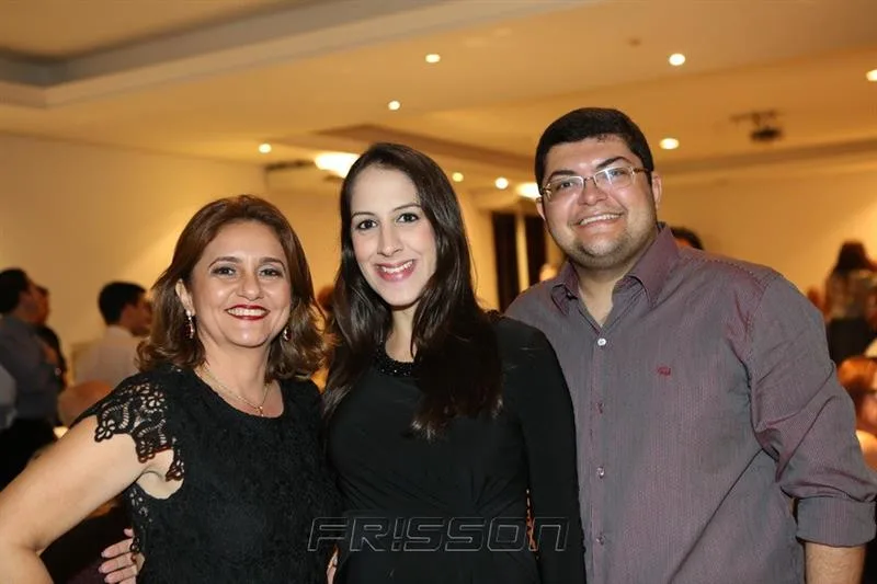 Teresa Porto, Camila Frota e Henrique Gondim