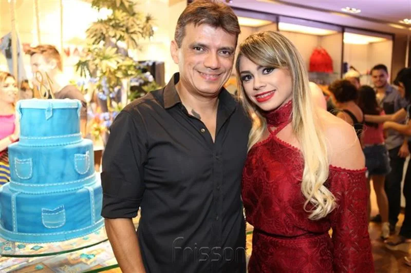 Adriano Mota e Marciane Guimarães
